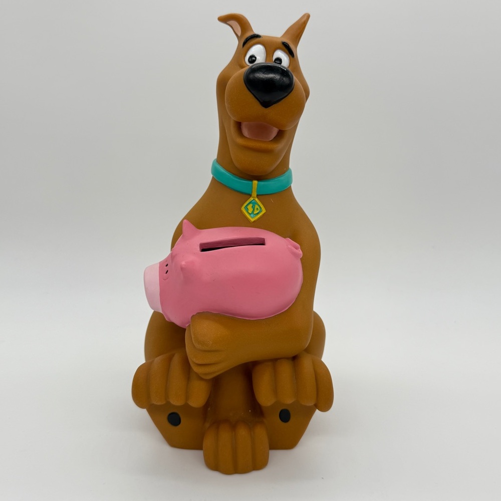 Vintage 1998 Hanna - Barbera Scooby-Doo Dog Figurine with Pink Piggy Bank